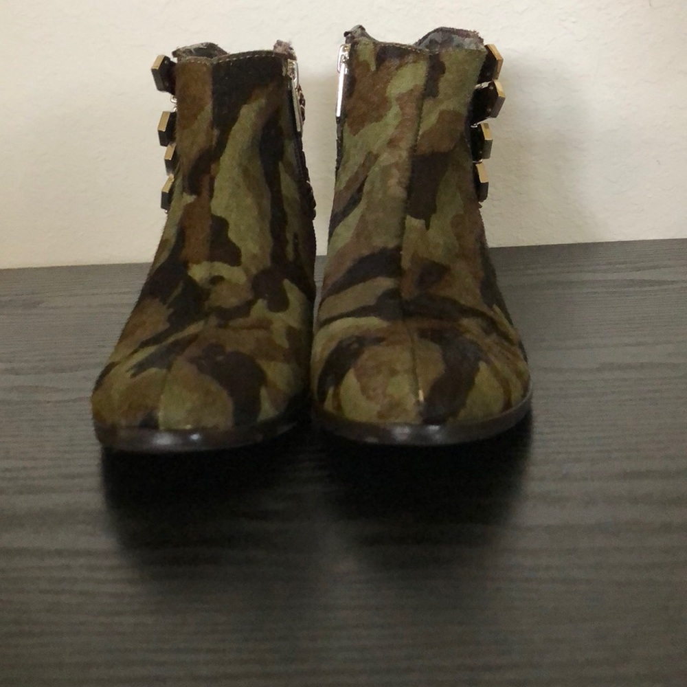 Sam Edelman Booties - Picture 6 of 8